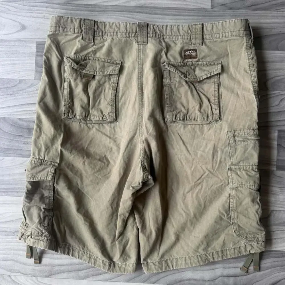 Eddie Bauer Vintage Y2K Olive Green Cargo Hiking Shorts Mens 38